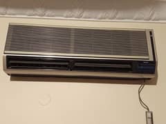 Daikin Dplit A/C 2 ton