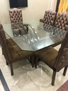 DINING TABLE WITH 6 CHAIRS