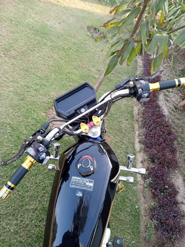 Honda 125 Gold Edition 2