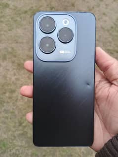 Infinix hot 40 pro