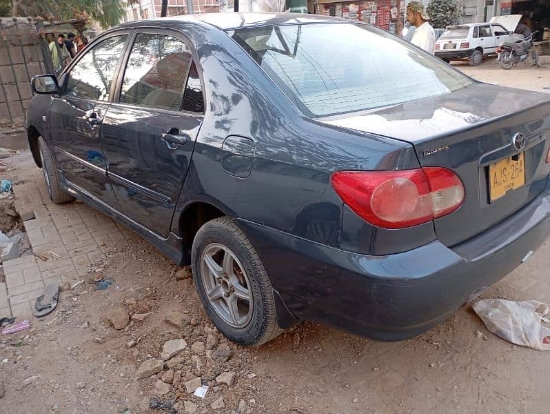 Toyota Corolla Altis 1.8 2005 7