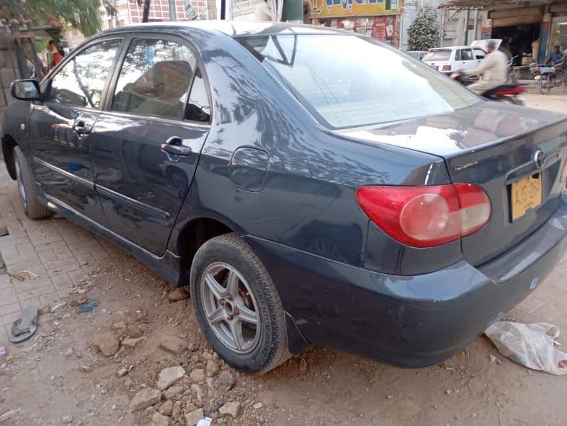 Toyota Corolla Altis 1.8 2005 11