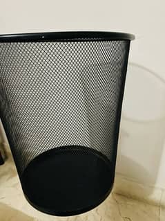 Black Mesh Dustbin