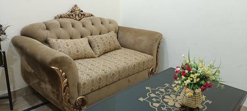 Sofa set new condition camel colour 2