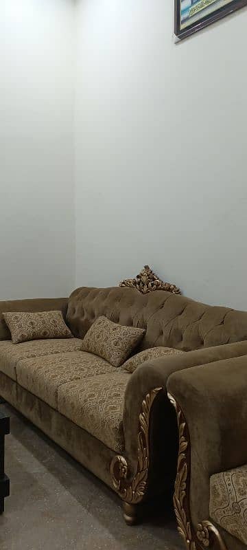 Sofa set new condition camel colour 5