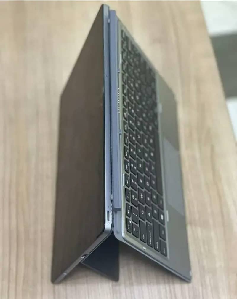 NEW Dell 10th Gen Touch 2K Laptop (03354400115) 1