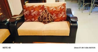 sofa 6 seated just new