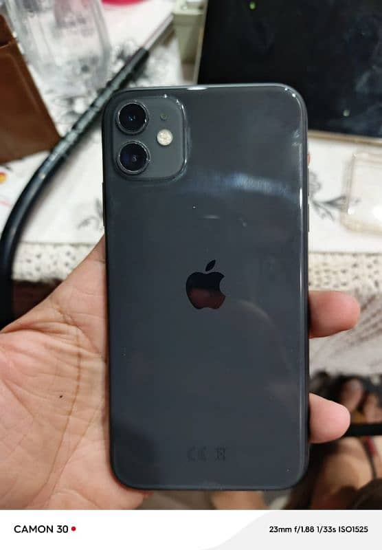 iphone 11 64GB Esim non active 80 health factory unlock 1