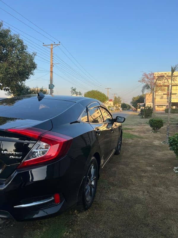 Honda Civic Oriel 2019 5