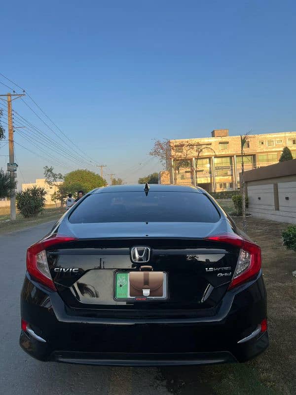 Honda Civic Oriel 2019 8