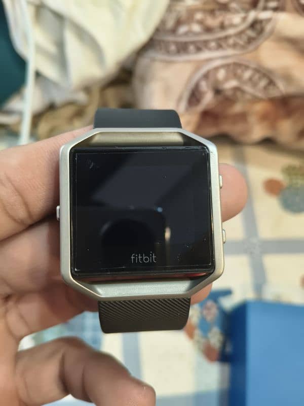 Fitbit blazer 1