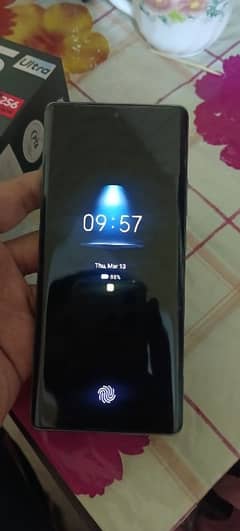 16GB and 256 new phone hai just box open kiya hai 10off 10 condition