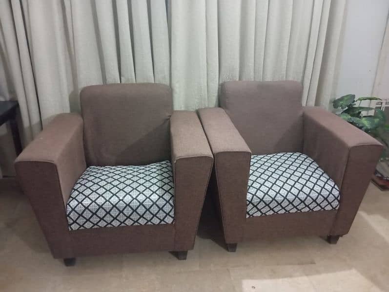 Sofa Set with Table 1