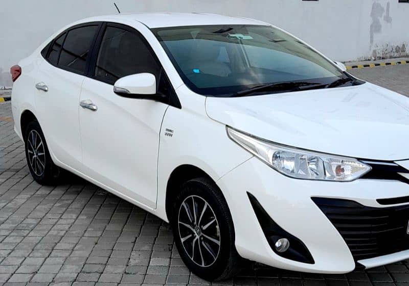 Toyota Yaris Auto 1300 ATIV Model 2020 brand new car 4