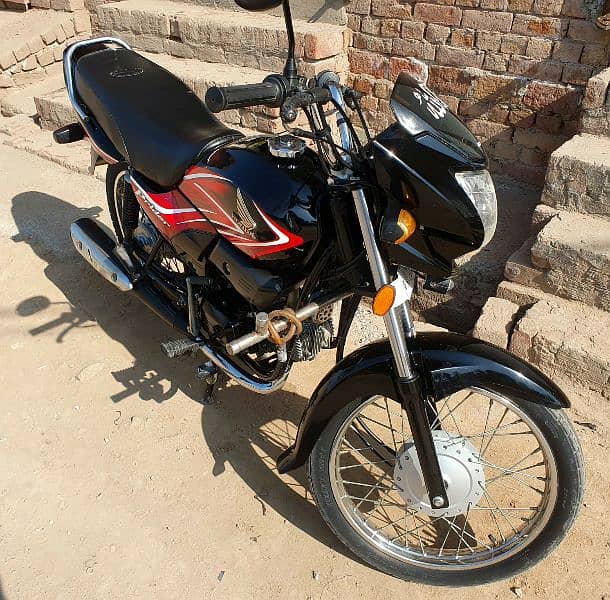 Honda Pridor 2021/22 in good condition Black 13