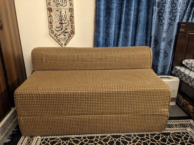 SOFACUMBED FOR SALE. 0