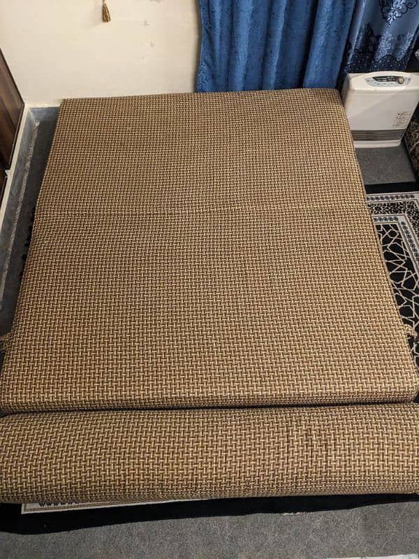 SOFACUMBED FOR SALE. 4