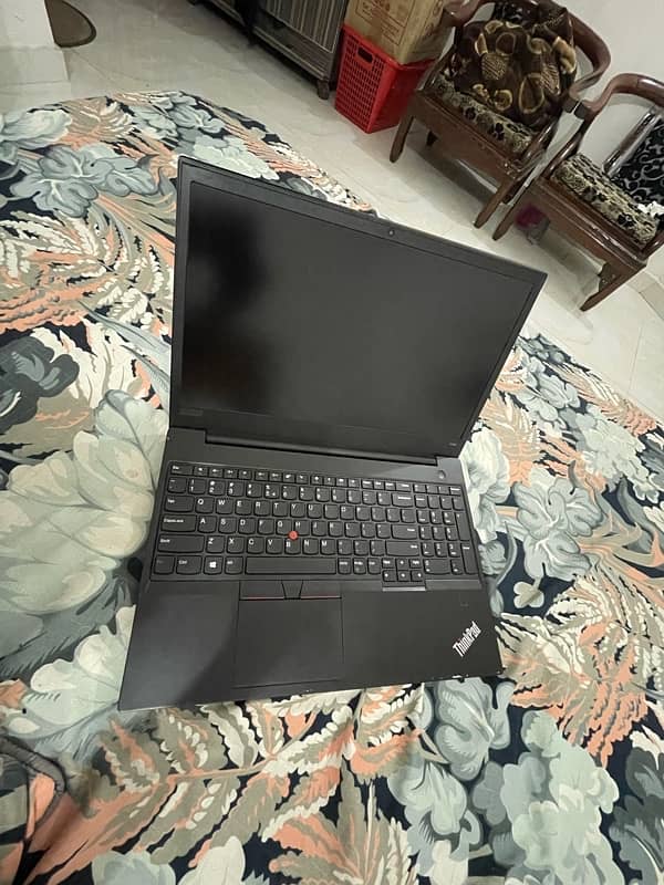 Lenovo e580 Core i5 8th Generation Metallic body 6