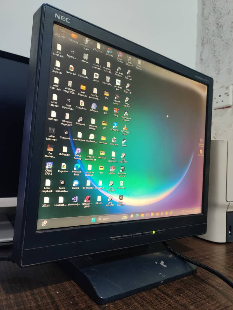 NEC AccuSync LCD 71V 17" for Sale 1