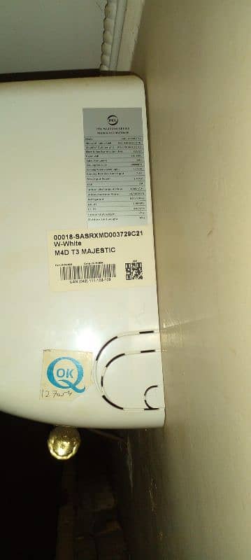 Pel split type Ac 1.5 tons non invertor . 0
