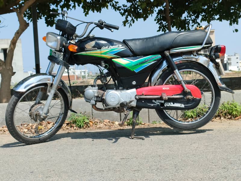 Honda CD-70 2013 0