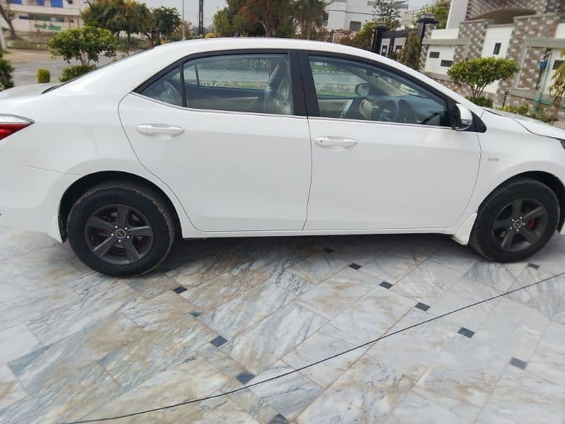 Toyota Corolla GLI 2019 17