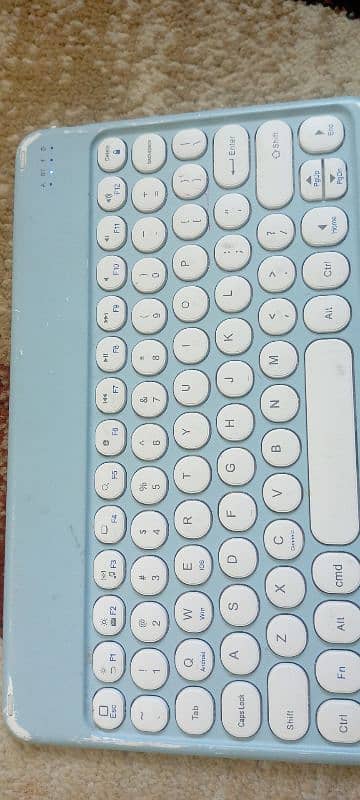 Bluetooth Compact KeyBoards 6
