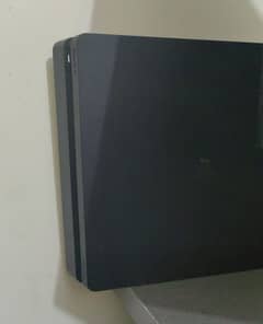 Ps4 Slim 1TB storage