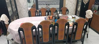 Dining table ( 10 chairs)