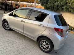 Toyota Vitz 2013/16 model chat piller bount daggi genuine family use