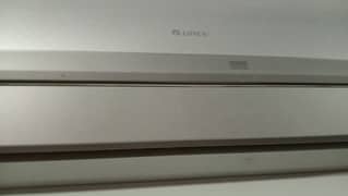 Gree Ac split 2018 model color grey urgent sell