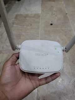 Tenda n300 Router and Huawei EchoLife Fiber Converter