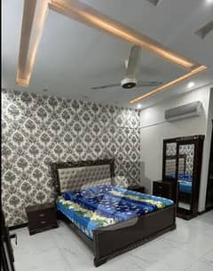 FURNISHED ROOM FOR RENT IN G-13 . ALL BILLS INCLUDE IN RENT . G-13 ISB BEST FOR JOB HOLDER