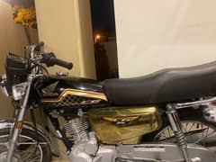 Honda 125 Gold edition