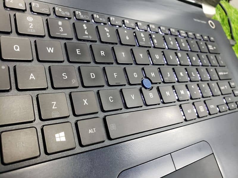 Dynabook Intel Core i7 8th Generation Laptop/For Sale 2