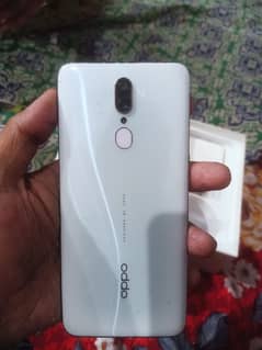 Oppo F11 with Box & Charger