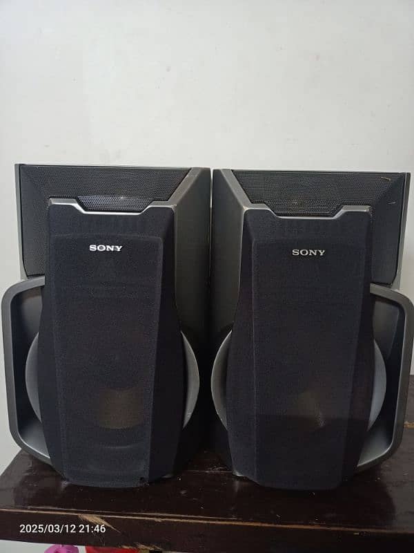 Sony vx90 gav speaker 1