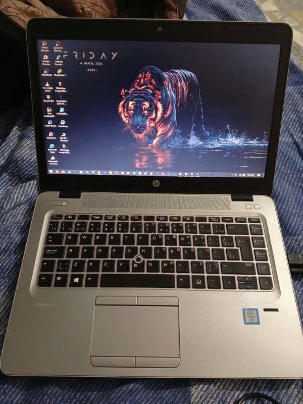 HP ELITE BOOK 0