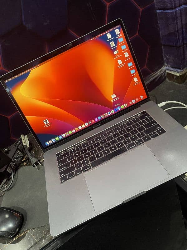 Macbook Pro 2017 1