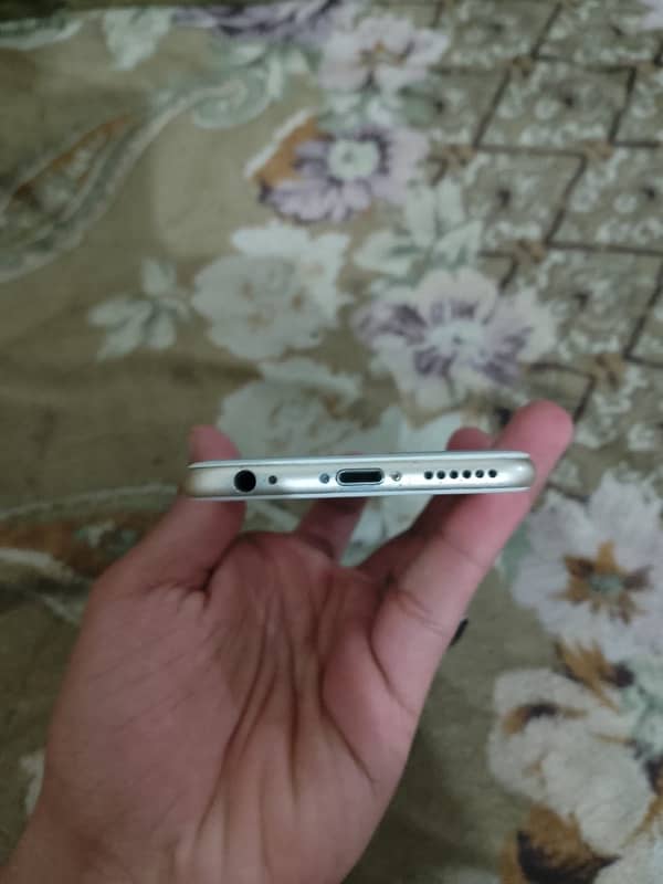 iPhone 6s All ok PTA Aproved  64 gb 5