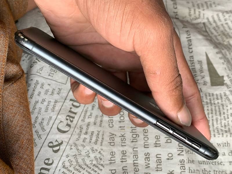 IPhone Xs Max 6