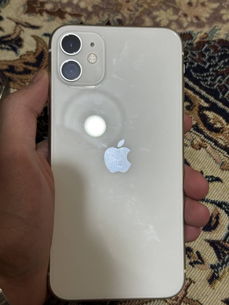 Apple iPhone 11 5