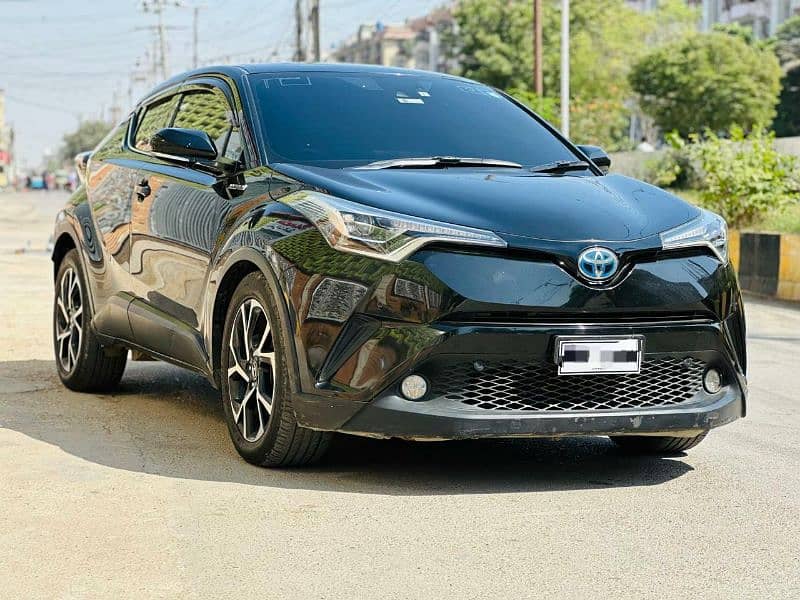 Toyota C-HR 2017 0