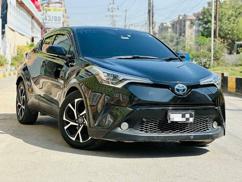 Toyota C-HR 2017 13