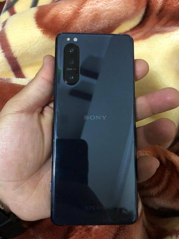 Sony Xperia 5 Mark 2 0