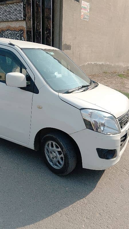 Suzuki Wagon R 2019 4