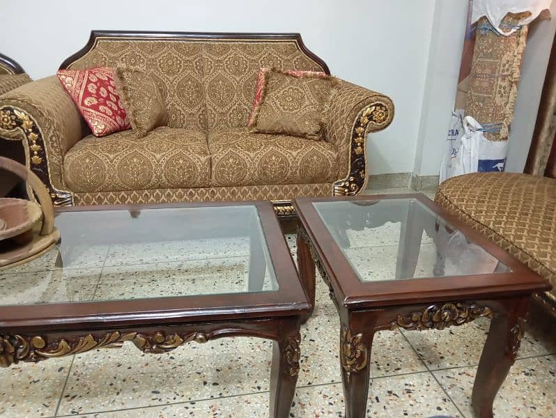 Chiniot style sofa set with dewan and table set 8