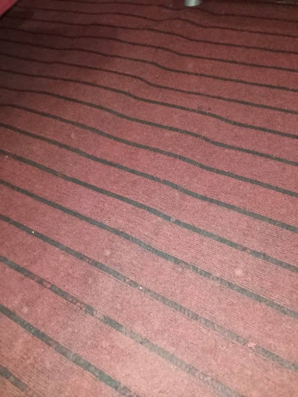 2 room carpet/aik qaleen hy full room size 0