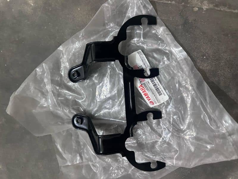 YBR Meter bracket.  headlight bracket. fitting  yamaha modified 7