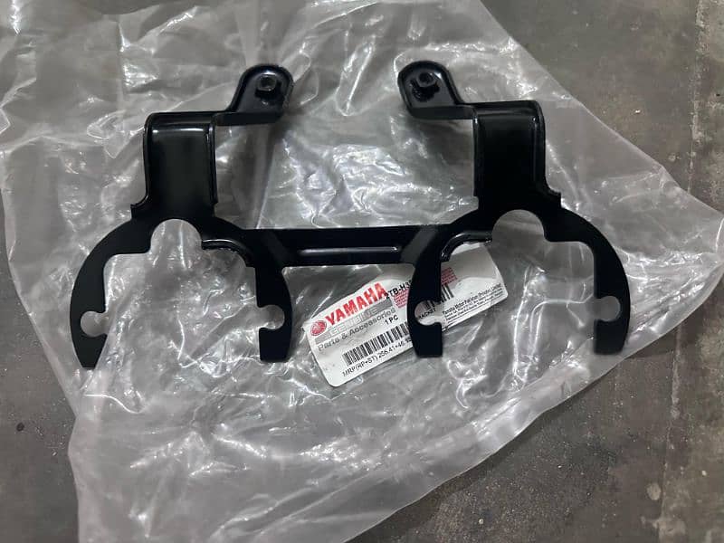 YBR Meter bracket.  headlight bracket. fitting  yamaha modified 8